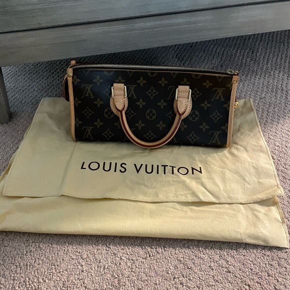 Louis Vuitton Popincourt Vintage Triangle Bag - Picture 2 of 9